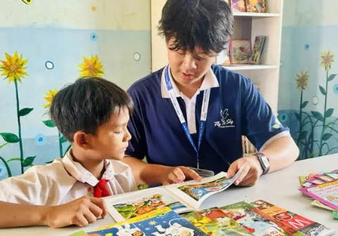CSR giáo dục: Vì sao doanh nghiệp nên đầu tư phát triển văn hóa đọc và thư viện cho trẻ em vùng cao?
