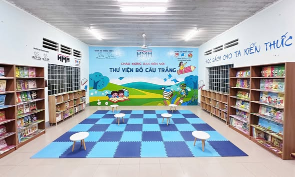 Không gian thư viện Bồ câu trắng