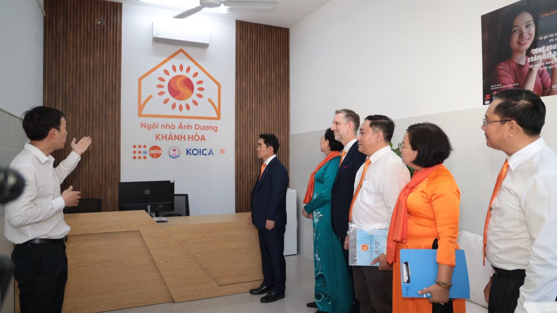 Một số hoạt động của lễ khai trương Ngôi nhà Ánh Dương tại Khánh Hòa